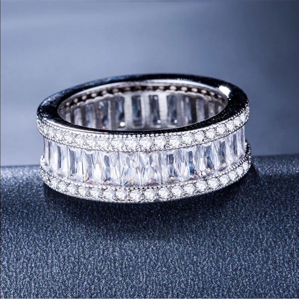 ♡♡New shiny diamond cz women’s silver S925 ring♡♡ - Picture 2 of 6